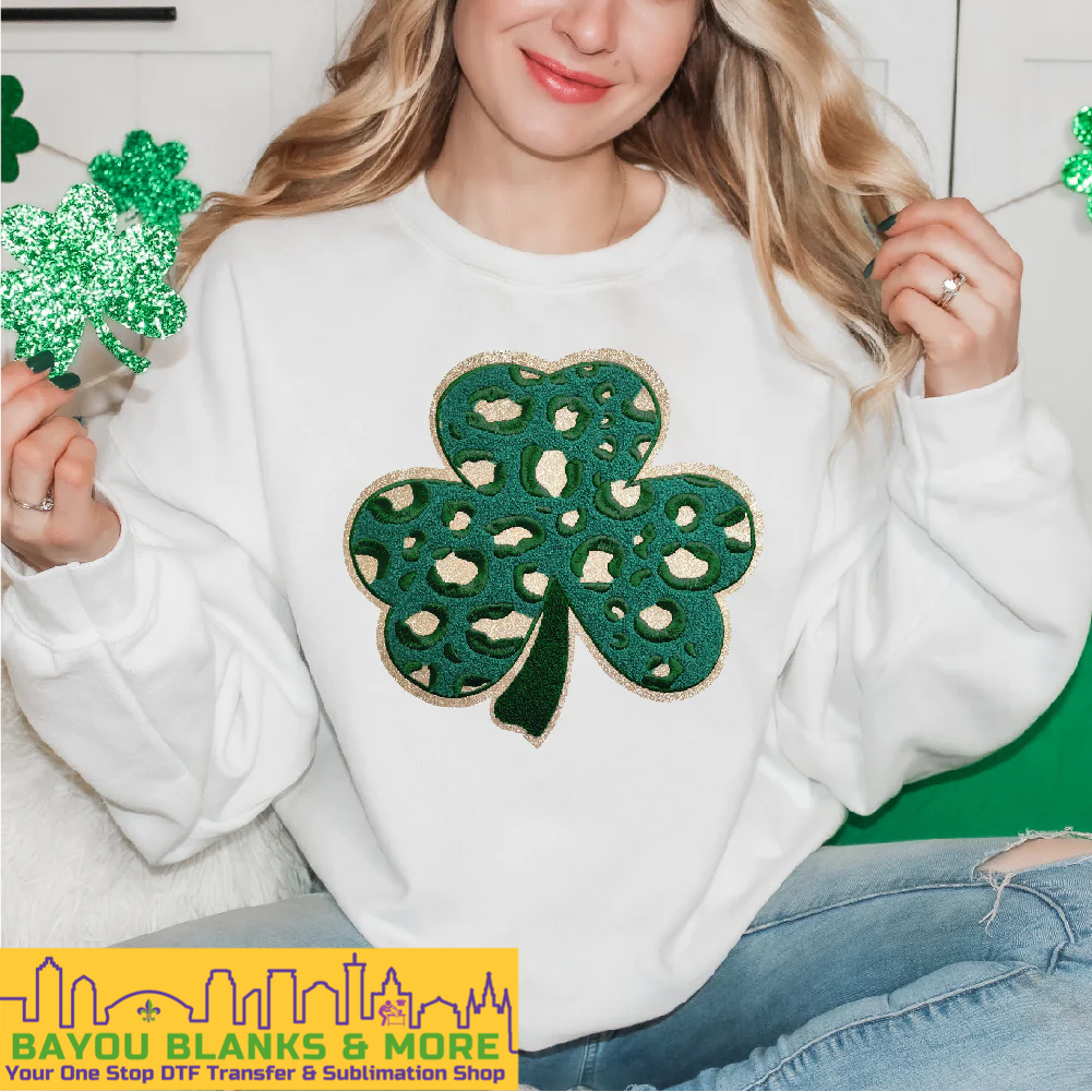 Chenille Patch • Clover